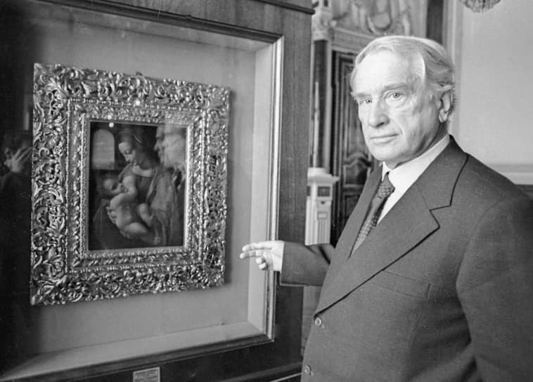 В 1964 году Борис Борисович Пиотровский был назначен директором Государственного Эрмитажа и на этом посту пробыл 26 лет, до 1990 года. Его эпоха стала для Эрмитажа временем «научной реставрации» и возвращения в мировое музейное сообщество. Под его началом расцвела фундаментальная научная работа: издавались многотомные каталоги, активизировались экспедиции, а хранители получили возможность глубоко изучать коллекции