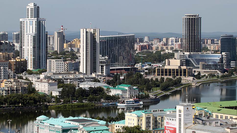 В последние десять лет наблюдается тенденция выхода московских и петербургских девелоперов в города-миллионники с масштабными проектами комплексного освоения территорий