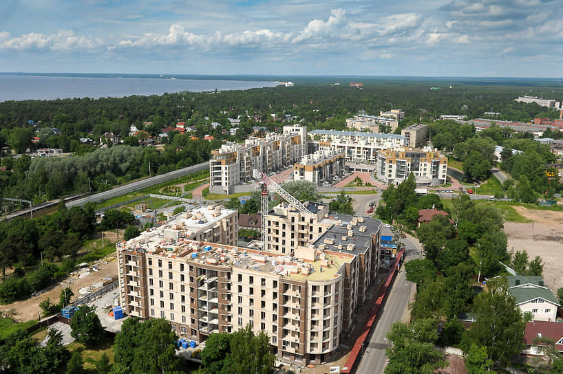 Дальнейшее развитие Курортного района во многом зависит от будущего закона, определяющего статус апартаментов. Если он будет принят в том виде, в каком представлен законопроект, то это повлечет за собой появление принципиально новых проектов