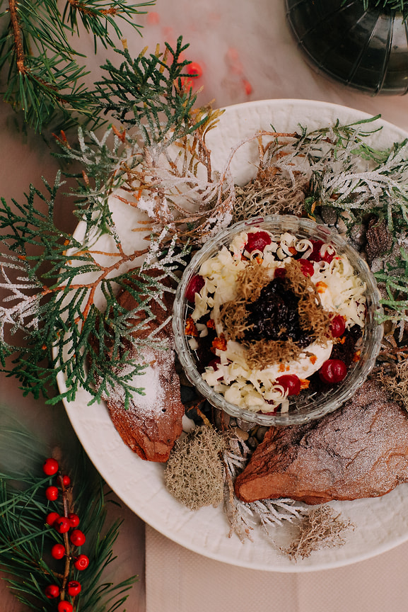 Десерт «Ель/клюква/ягель» в ресторане All Seasons