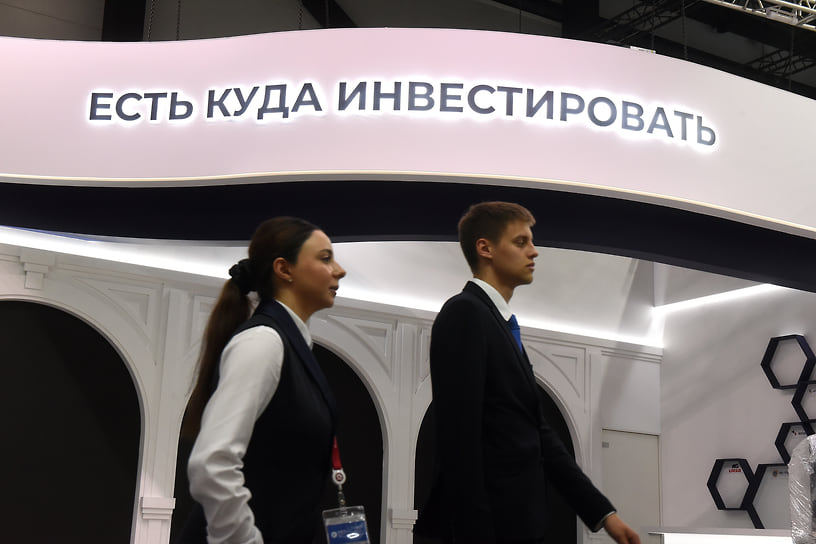 В России сегмент алготрейдинга только формируется, причем, по оценкам Московской биржи, в отдельных секторах — валютном и срочном — алгосистемы обеспечивают до 40% дневных оборотов, а в пиковые моменты этот показатель превышает 50%