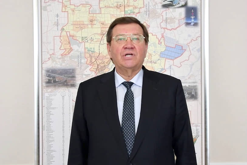Виталий Борзенко занимает пост главы администрации Аксайского района с 1994 года