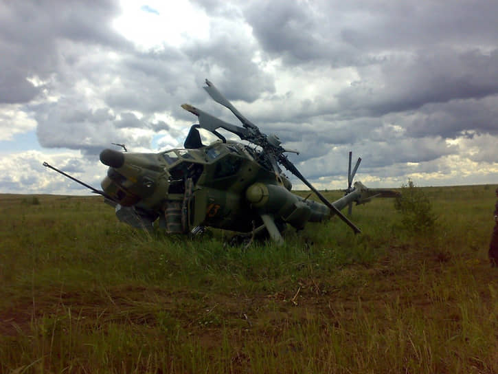 Уцелевшие запчасти вертолета можно использовать для ремонта других машин