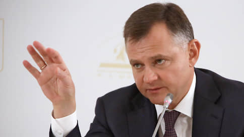 Донской губернатор освободил от должностей двух заместителей и трех министров