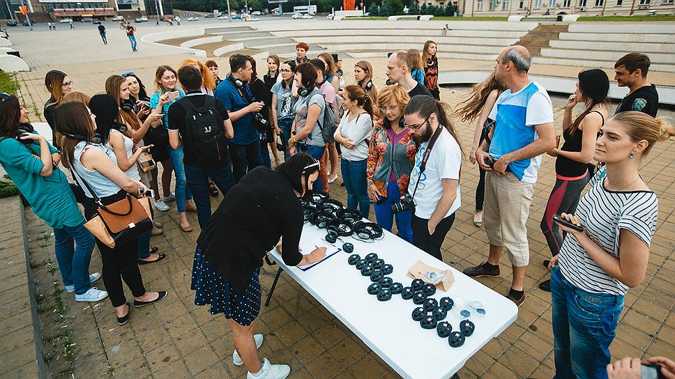 Спектакль-прогулка «Голос города» /фотограф  Денис Яковлев