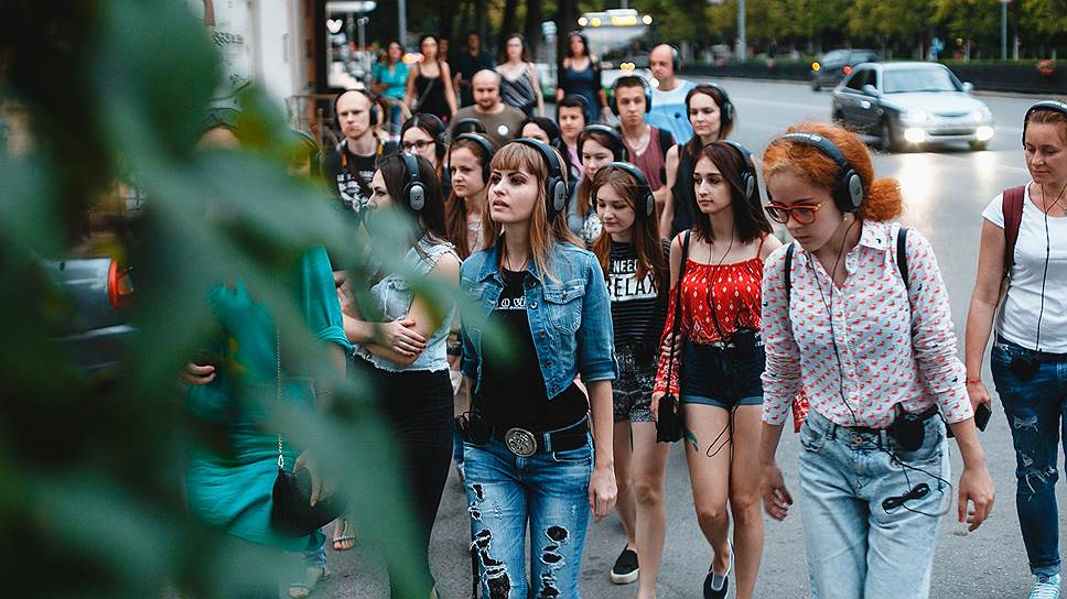 Спектакль-прогулка «Голос города» /фотограф  Денис Яковлев