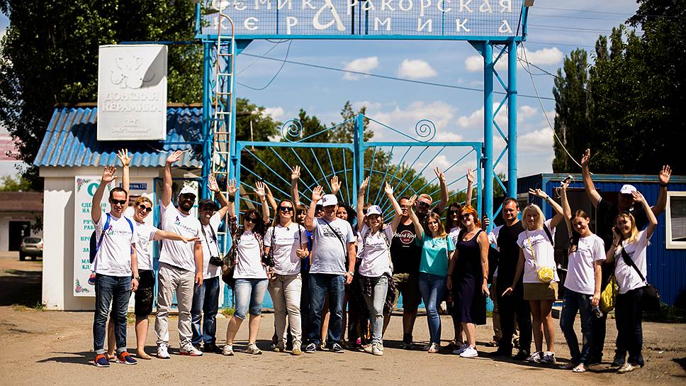 На заводе семикаракорской керамики Аксинья