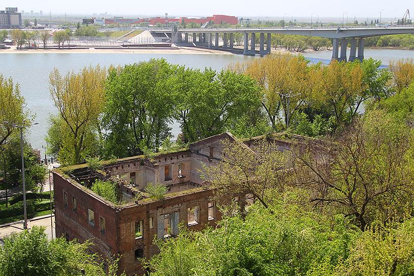 Новый парк &quot;Левобережный&quot;, на левом берегу Дона, рядом со стадионом «Ростов-Арена».