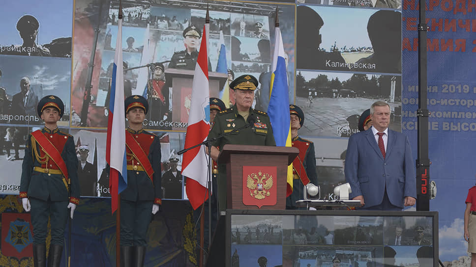 Военно-технический форум ЮВО «Армия-2019» под Ростовом-на-Дону.