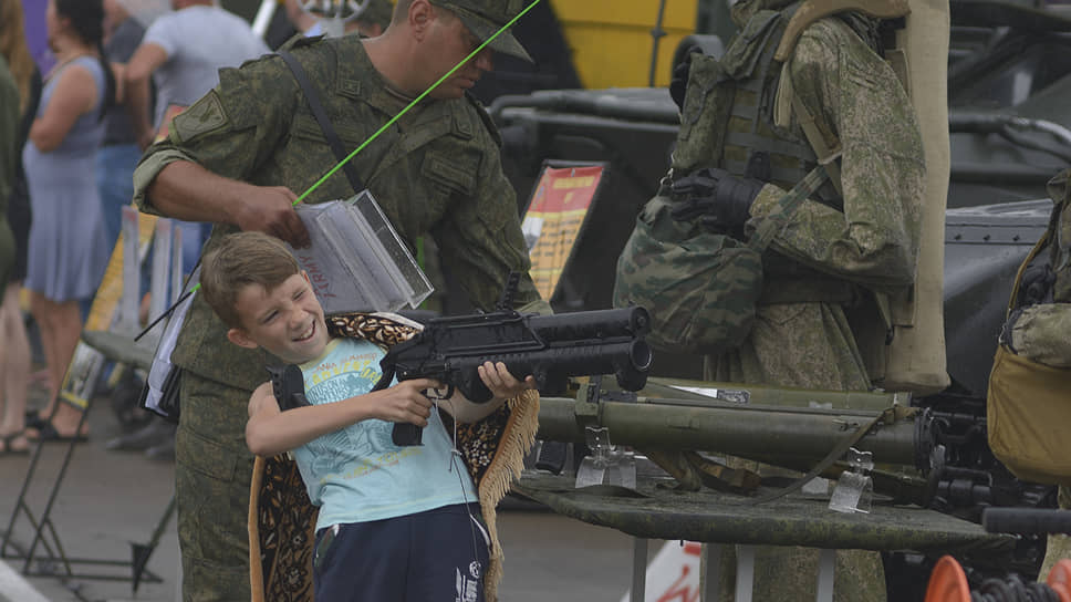 Военно-технический форум ЮВО «Армия-2019» под Ростовом-на-Дону.