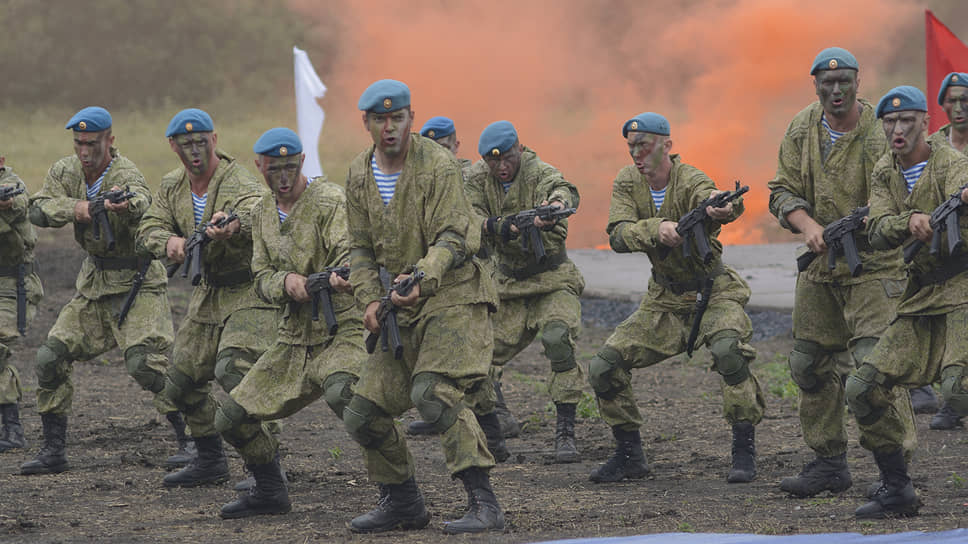 Военно-технический форум ЮВО «Армия-2019» под Ростовом-на-Дону.