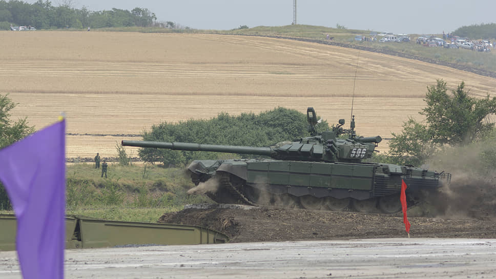 Военно-технический форум ЮВО «Армия-2019» под Ростовом-на-Дону.