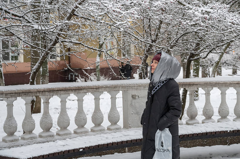 Снегопад в городе.
