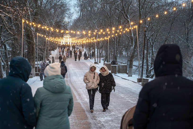 Снегопад в городе.