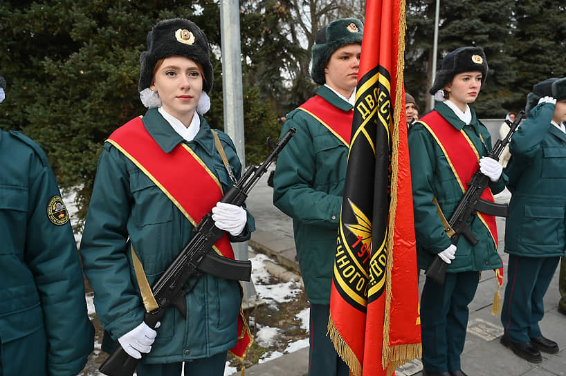 280 уроженцев Дона получили звание Героя Советского Союза, четверо – дважды