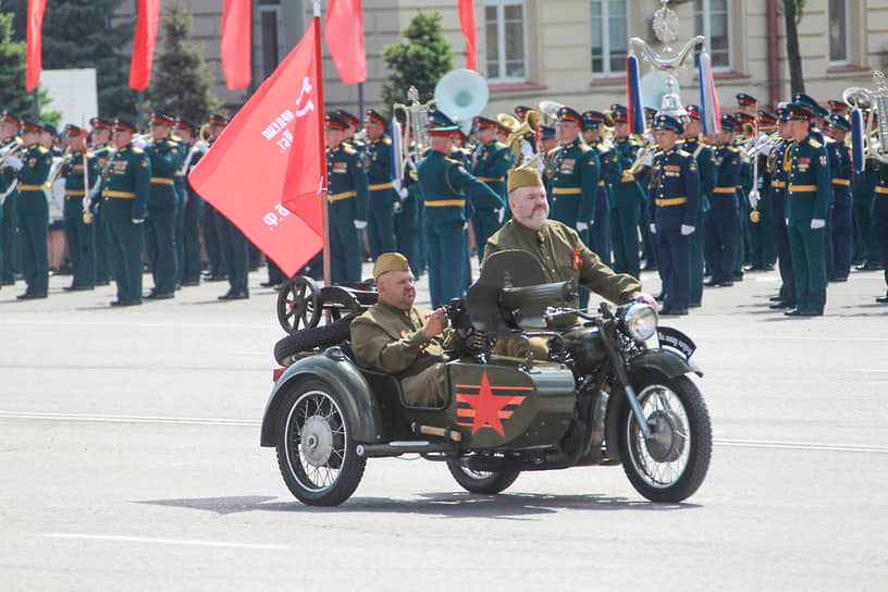 В Ростове прошел парад в честь 80-летия Победы в Великой Отечественной войне