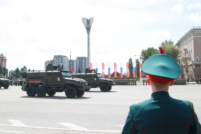 В Ростове прошел парад в честь 80-летия Победы в Великой Отечественной войне