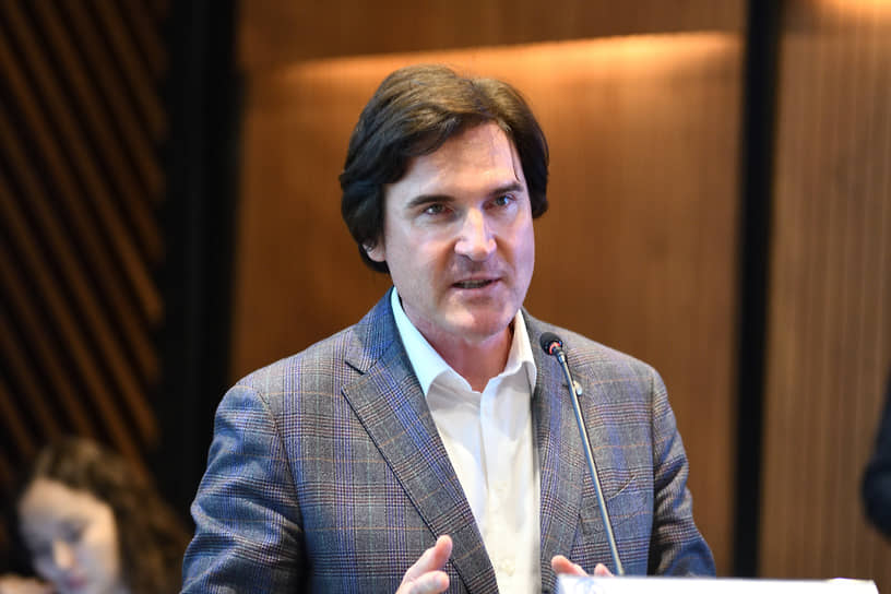 Старший партнер консалтингового бюро «Доктор права Колесников и партнеры» и член экспертного совета Комитета Госдумы РФ по финансовому рынку Юрий Колесников сообщил, что в Ростовской области для структурирования, сохранения и преумножения личного капитала все чаще создаются личные фонды в форме некоммерческих организаций. Это стало возможным благодаря недавним новациям Гражданского и Налогового кодексов
