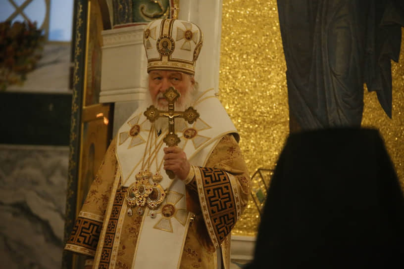 Патриарх Кирилл освятил главный войсковой храм Южного военного округа
