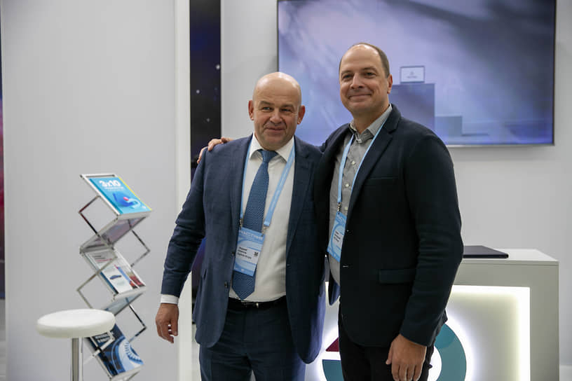 Заместитель генерального директора по продажам «Группы Астра» Андрей Климов и генеральный директор DIS Group Павел Лихницкий
