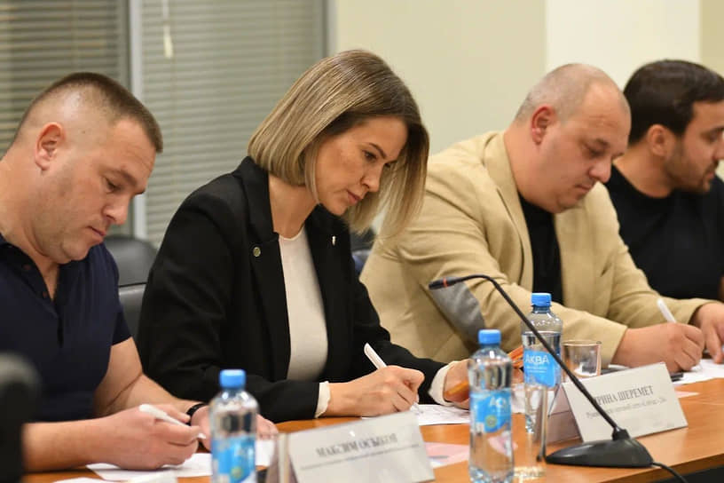 Подписание участниками меморандума о взаимопонимании и сотрудничестве в области реализации совместных действий по предотвращению доступа несовершеннолетних к табачной и никотинсодержащей продукции.
