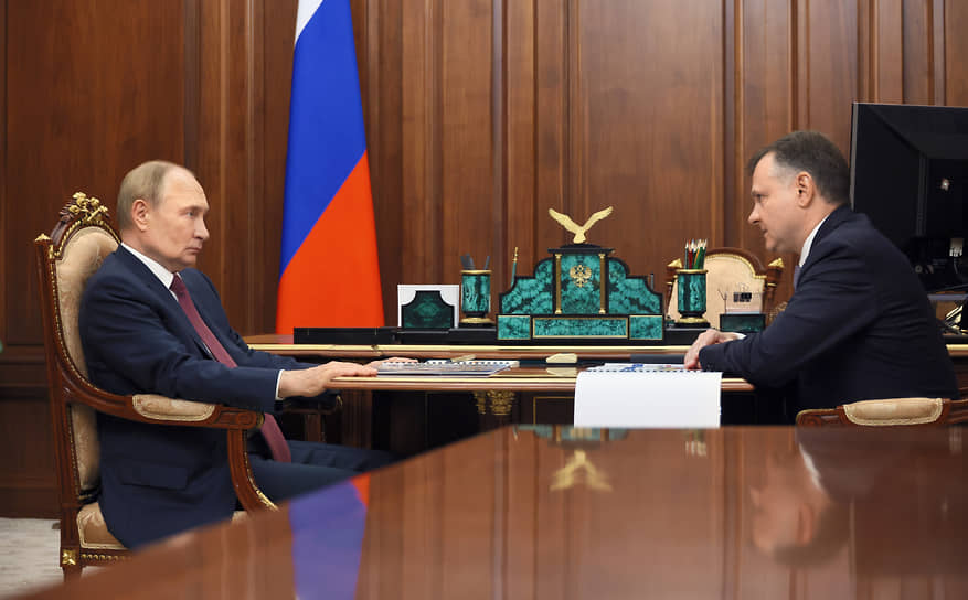 Юрий Слюсарь активно продвигает статус Ростовской области как центра южного макрорегиона страны. Глава Дона поднял эту тему в августе 2025 года — на встрече с президентом РФ Владимиром Путиным 