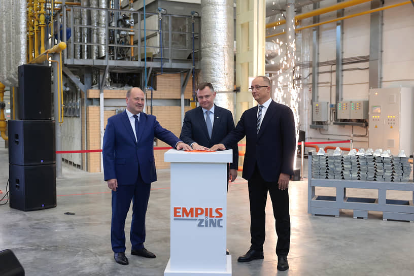 В 2025 году в регионе состоялся запуск нескольких новых производств с миллиардными вложениями: полиамидных нитей на «БТК Текстиль», цинковых белил на площадке «Эмпилс-цинк», снегоуборочной техники на «Сальсксельмаше», компьютерных комплектующих и техники «Бештау» 