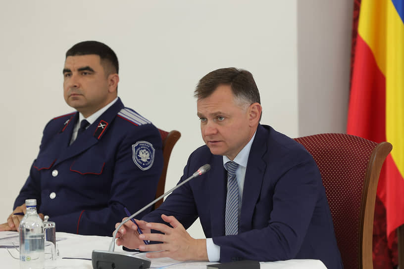 Завершена реконструкция Мариинской женской гимназии. Планируется строительство казачьих кадетских корпусов в Ростове, станицах Боковская и Вешенская. К 2030 году количество казачьих школ в области должно превысить 900. В образовательных учреждениях со статусом «казачьи» сейчас 140 тыс. учащихся. Выплата участникам программы «Земский учитель» увеличена до 2 млн руб.
