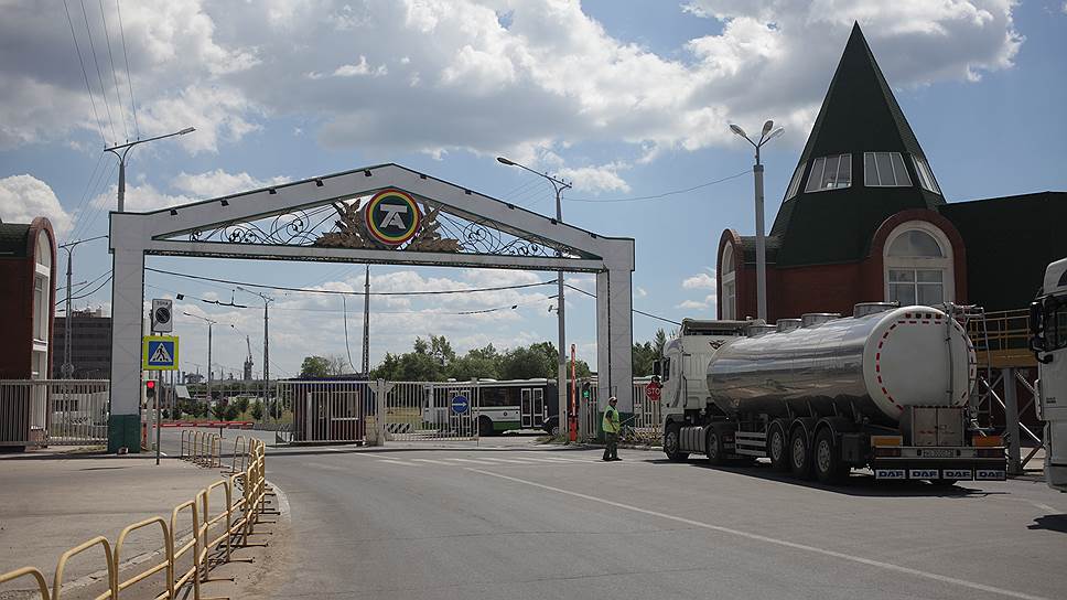 «Тольяттиазот» в судебном порядке добился отмены надбавки за транзит аммиака по территории Украины