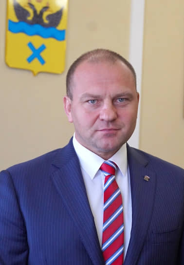 Наиболее вероятным кандидатом на пост мэра Оренбурга называют первого заместителя главы города Сергея Салмина