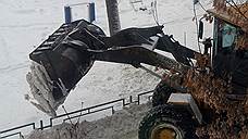 Юрий Берг раскритиковал работу администрации Орска за некачественную уборку снега