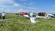 Учебный самолет в Ульяновске  получил повреждения во время посадки