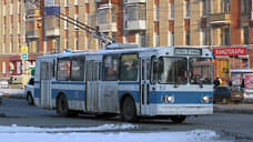 В Самаре во время движения загорелся троллейбус