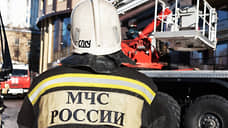 В Самаре в горящем ларьке у АЗС взорвалась пиротехника