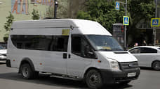 В Центральном районе Тольятти столкнулись маршрутный автобус Citroen и легковушка Kia