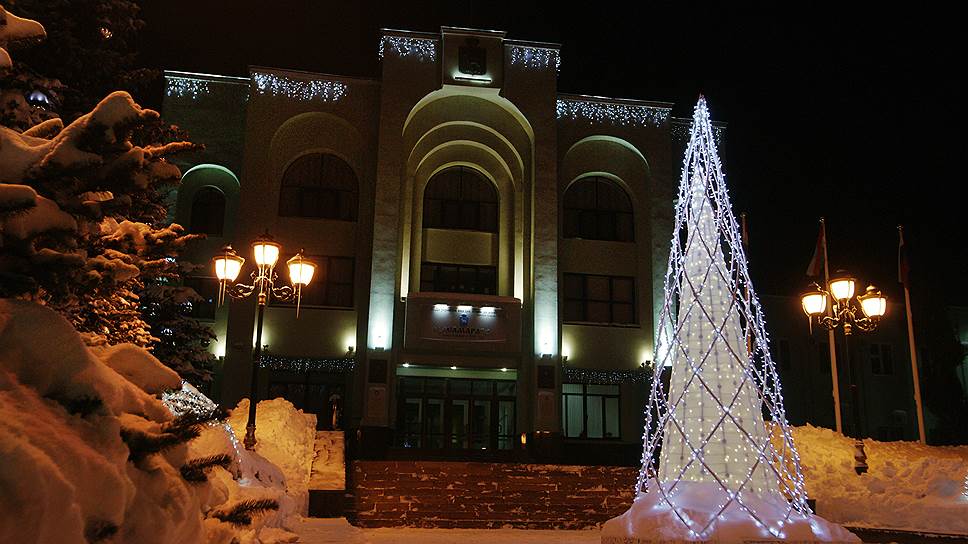 Новогодняя Самара с подсветкой в вечернее время