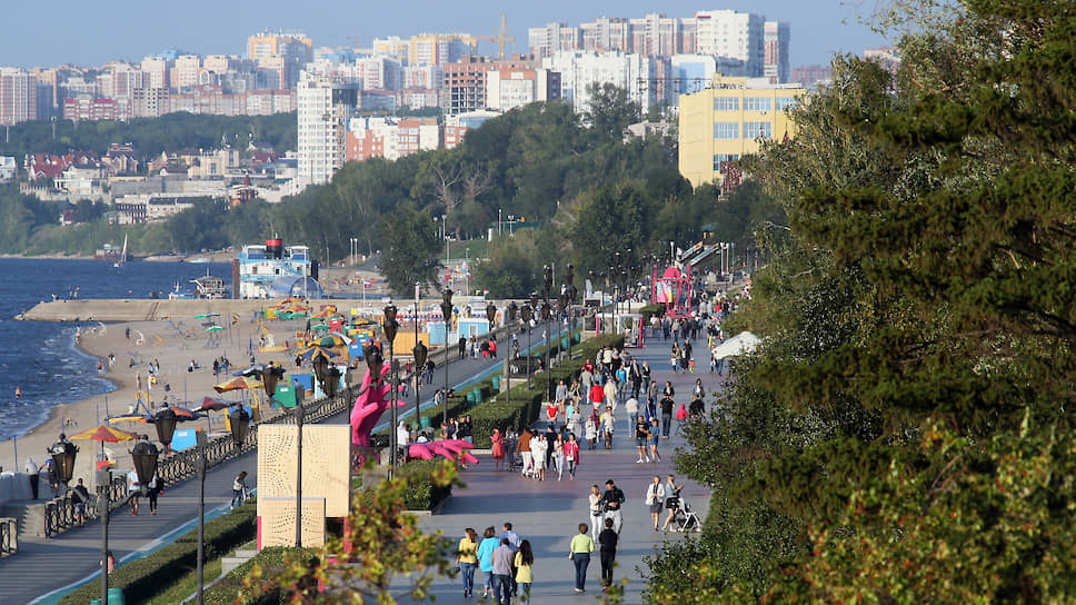 В теплое время года во многих волжских городах царит курортная атмосфера