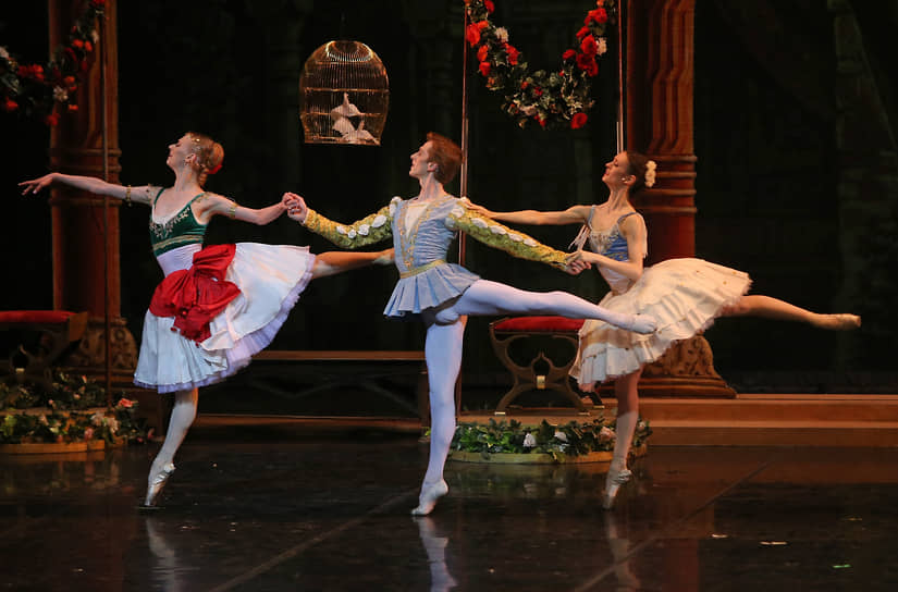 «Два голубя» Мессаже были редчайшим примером парижского балетного спектакля конца XIX века, успех которого со временем не угасал