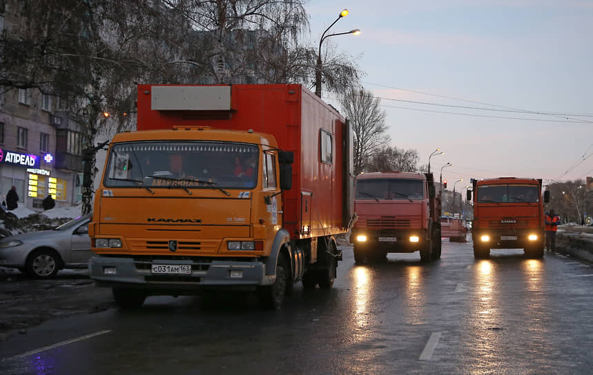 Сотрудники аварийной службы трудятся в любое время суток