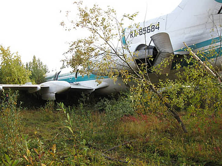 Аварийная посадка пассажирского самолета Ту-154 в Коми. 7 сентября 2010 года