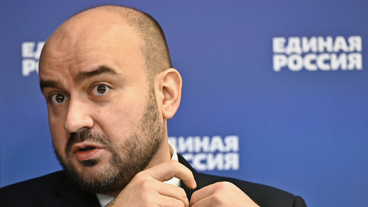 Губернатор сменил цифровую «прописку»