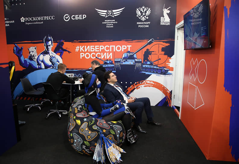 Культурная программа включила в себя более 60 мероприятий – от музейно-выставочных маршрутов и экскурсий до театральных постановок и концертов