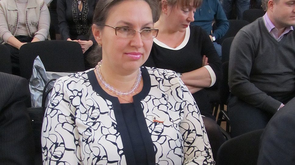 Светлана Мартынова усмотрела нарушения в порядке выдвижения уполномоченного по правам человека в Саратовской области
