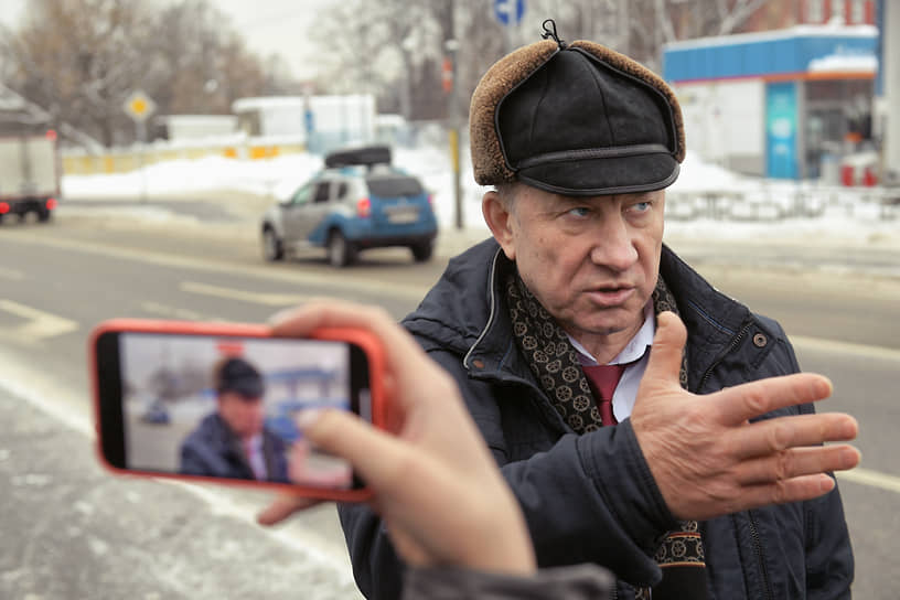 Валерий Рашкин утверждает, что готов купить для Саратовской области живую лосиху