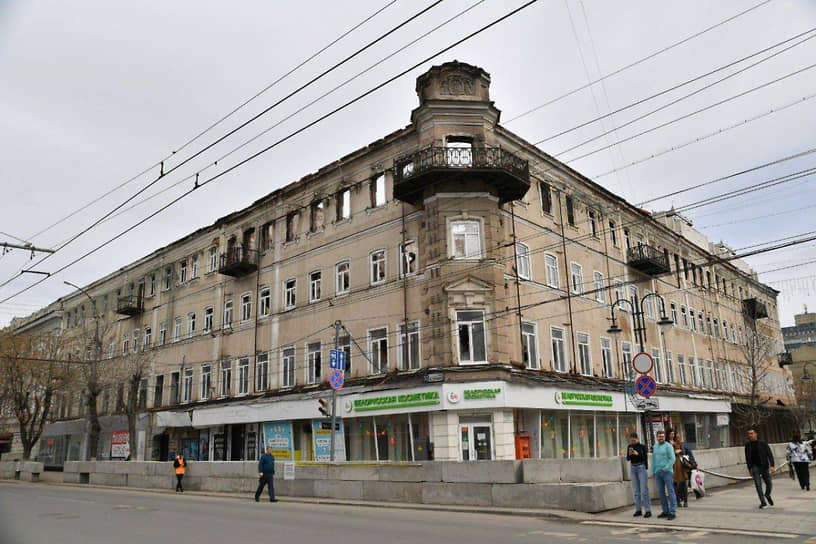 Суд решил продать помещения гостиницы «Россия» с торгов