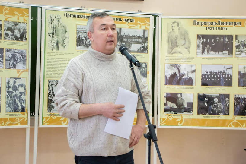Алексей Голицын сам написал книгу «Саратовские художники. Возвращенные имена», а «Николай Корольков: портрет литературного долгожителя» и «История улицы Соляной от волжских пристаней до Московских ворот» в соавторстве