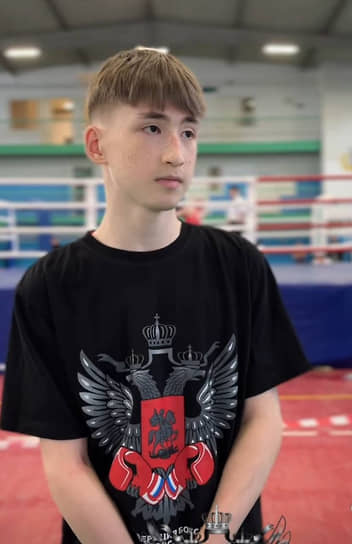 Боксер первого разряда Гиохаев Адам вышел в финал  Первенства ПФО 2025