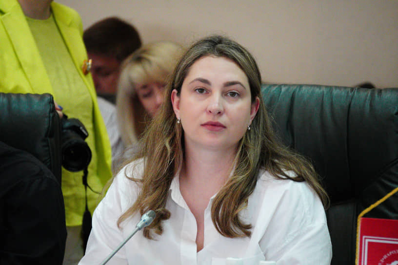 Член КПРФ Елена Падалкина получила мандат в минувшем сентябре и стала первым в истории Пензенской гордумы лишенным слова депутатом  