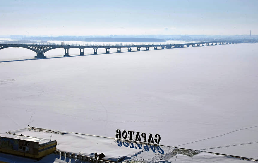 Рассматривавший дело об убийстве Лапы судья Шевцов покончил с собой, спрыгнув с моста