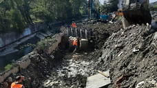 Разрушенную береговую линию восстанавливают в Сочи